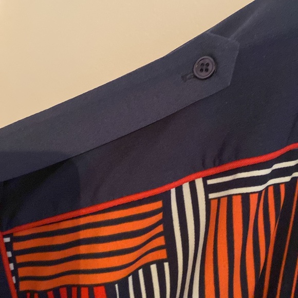 Beautiful BCBGmaxazria mini dress - Picture 4 of 4